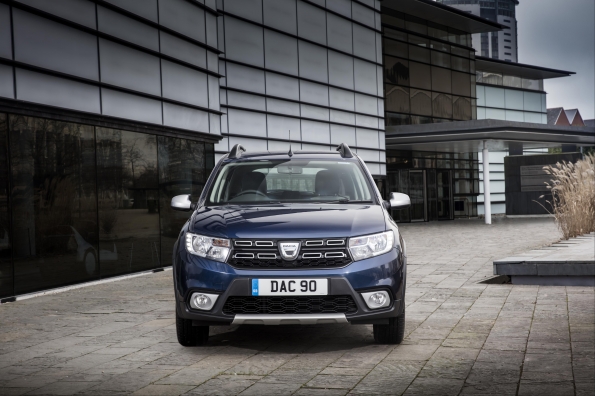 Quando la praticità incontra la convenienza: nasce la Dacia Sandero Stepway